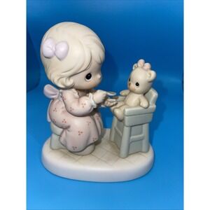 Precious Moments 1994 Members‎ Only PM942 Sharing Girl Feeding Teddy Bear